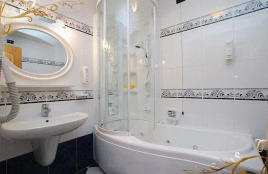 Classic Double or Twin Room